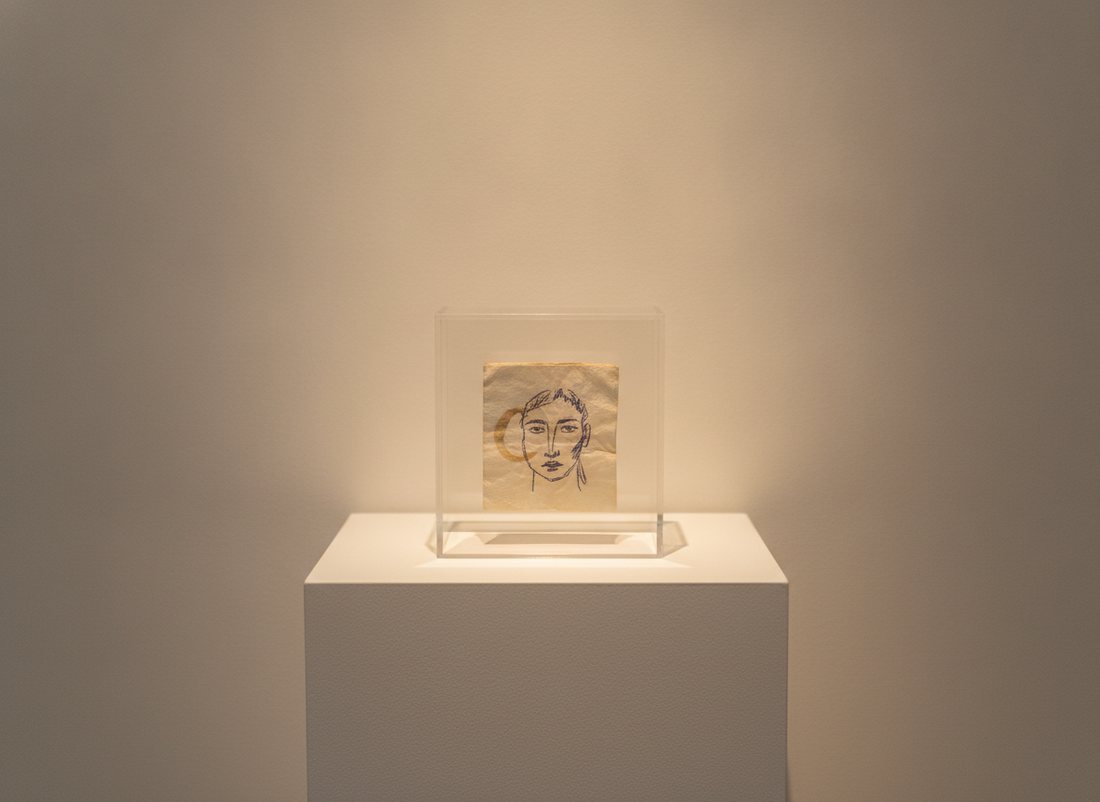 Napkin (Peer to the Ceiling) – museum documentation